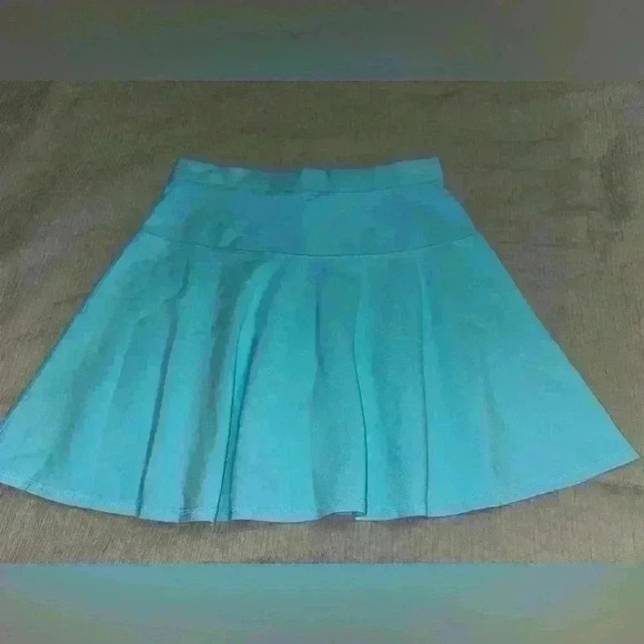 Lillypulitzer skirt - Picture 4 of 4